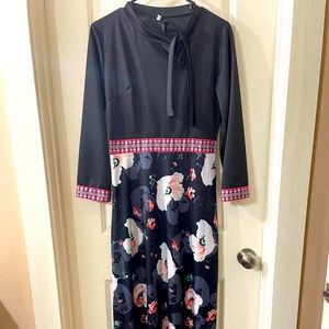 Women’s Floral Maxi Dress, Medium